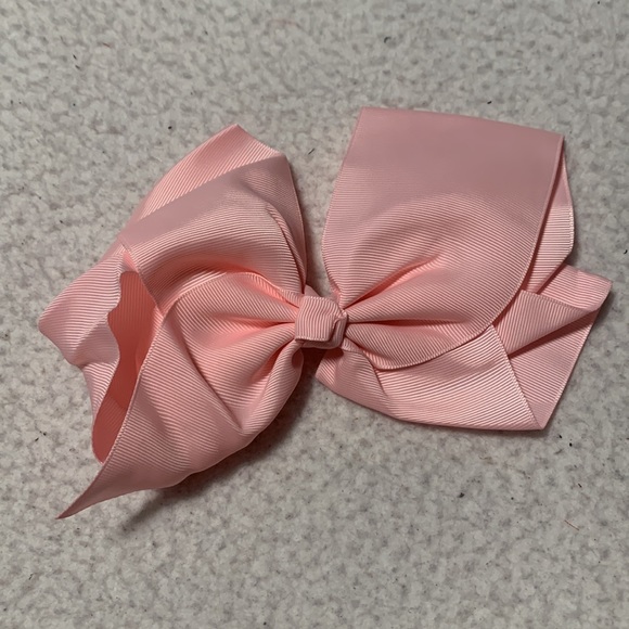 Boutique Girls “I Saw Momma Kissing Santa Claus” Outfit & Bow, New, Size 6-7 - Picture 8 of 14